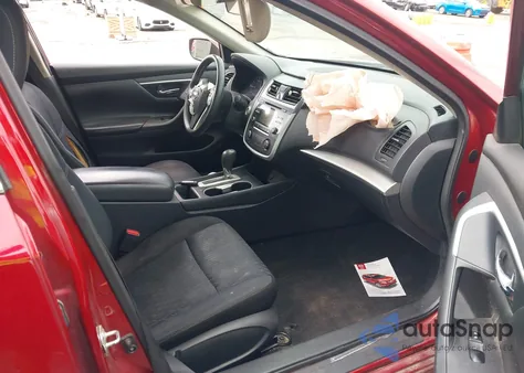 2017 Nissan Altima 2.5 S z USA, uszkodzony, nr VIN 1N4AL3AP2HC250462